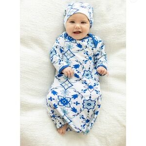 Baby gown & Hat Set